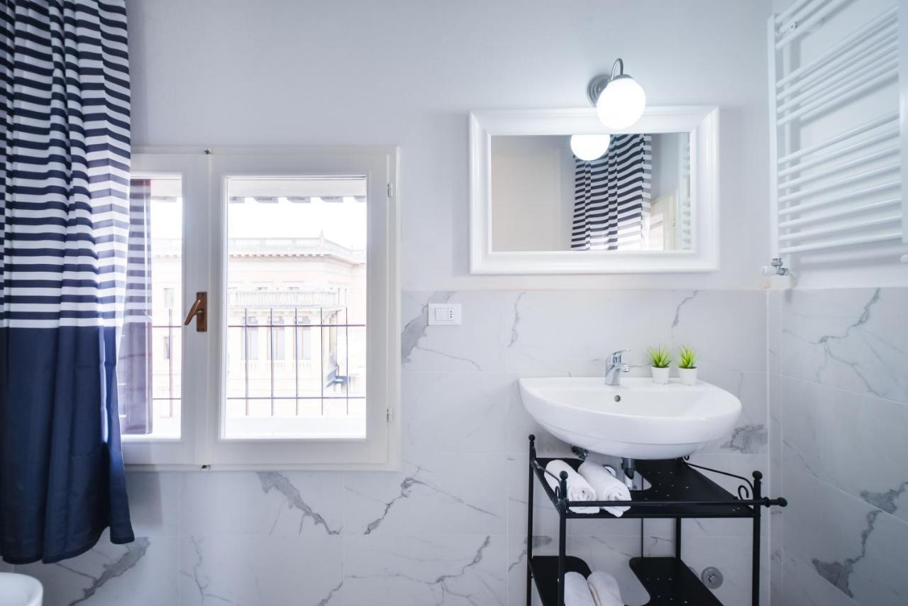 New Central Apartment & Rooms Montecatini-Terme Esterno foto